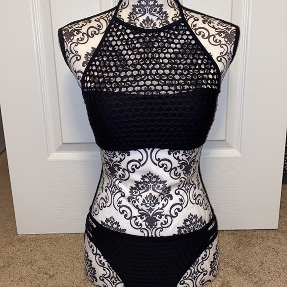 Gossip Mesh Fishnet Halter Bikini - Picture 4 of 14